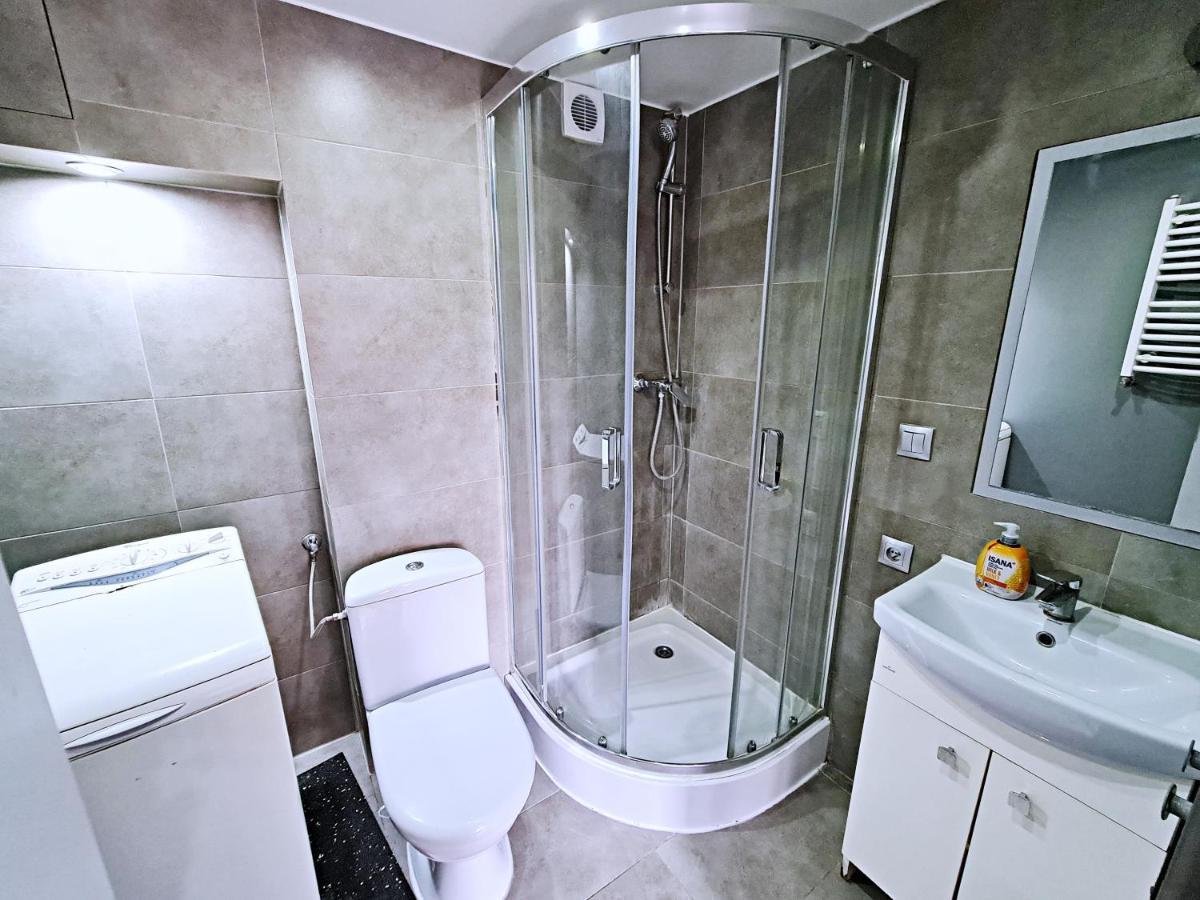 Apartament Z Widokiem Na Pomnik Kopernika - Rynek Staromiejski Stary Toruń Esterno foto